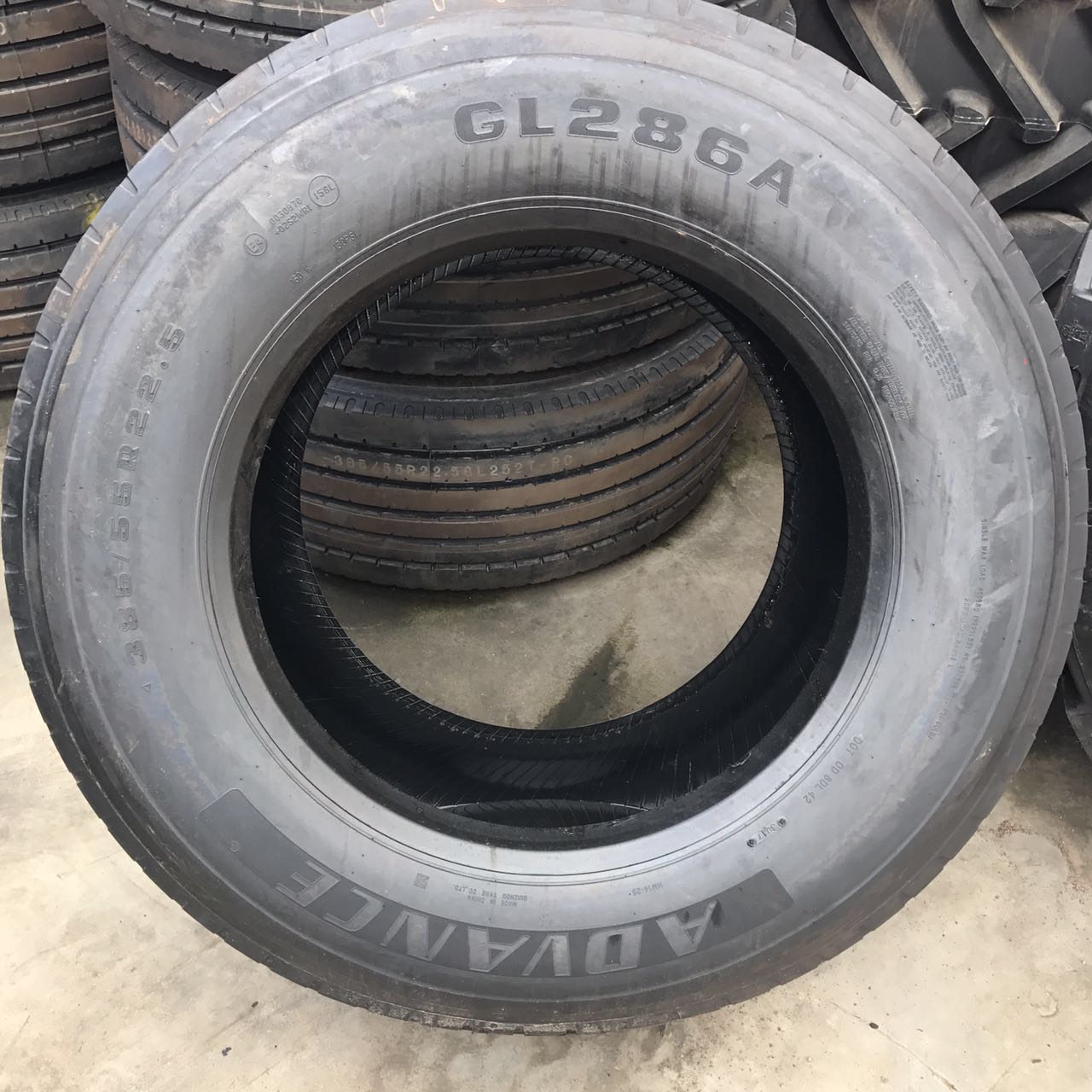 油罐车轮胎385/425 445/65r22.5 445/50r22.