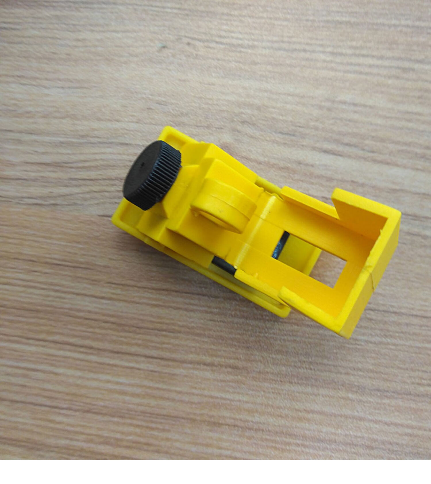 卡箍式塑壳断路器锁具小号小型隔离开关上锁挂牌红色断路器锁6207黄色