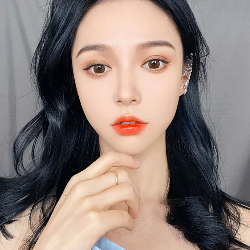 湖泊蓝灰雾蓝黑自己在家染发膏超显白2021流行发色学生 蓝黑色(底色已