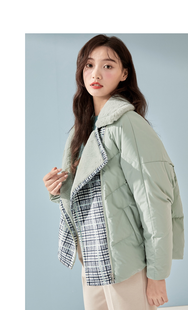 秋水伊人羽绒服冬装2020新款女装简约拼接格纹中长款毛领羽绒服女 果