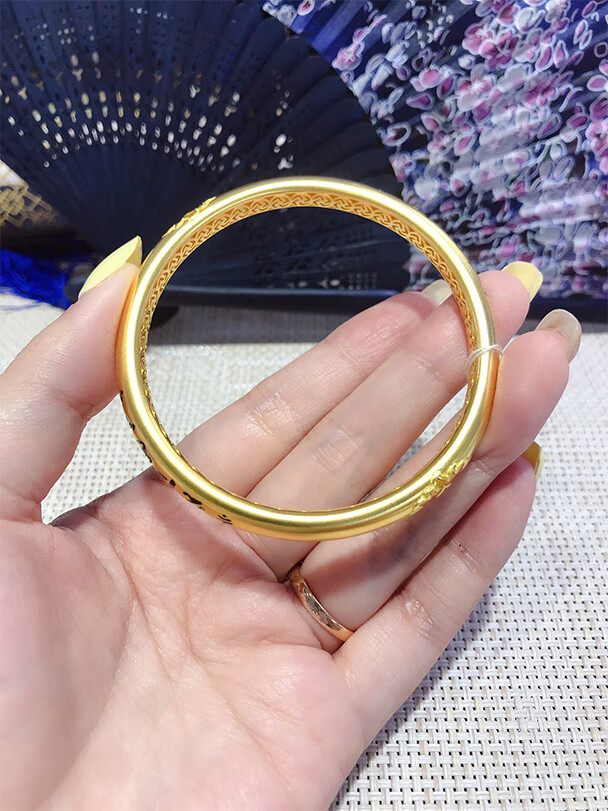 妙灵阁六字真言黄金手镯扁款宽面磨砂古法烧蓝足金镯子女999定制结婚
