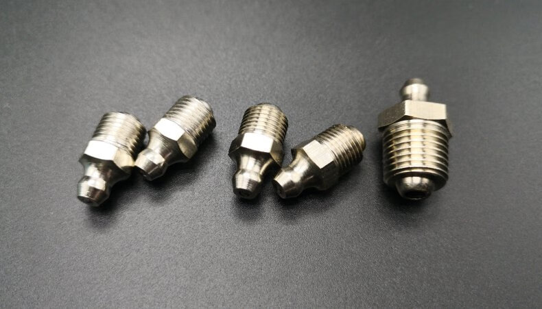 【圣马五金】直通式压注油杯 铜镀镍直油嘴 日标 b1575 a型 pt1/8-28