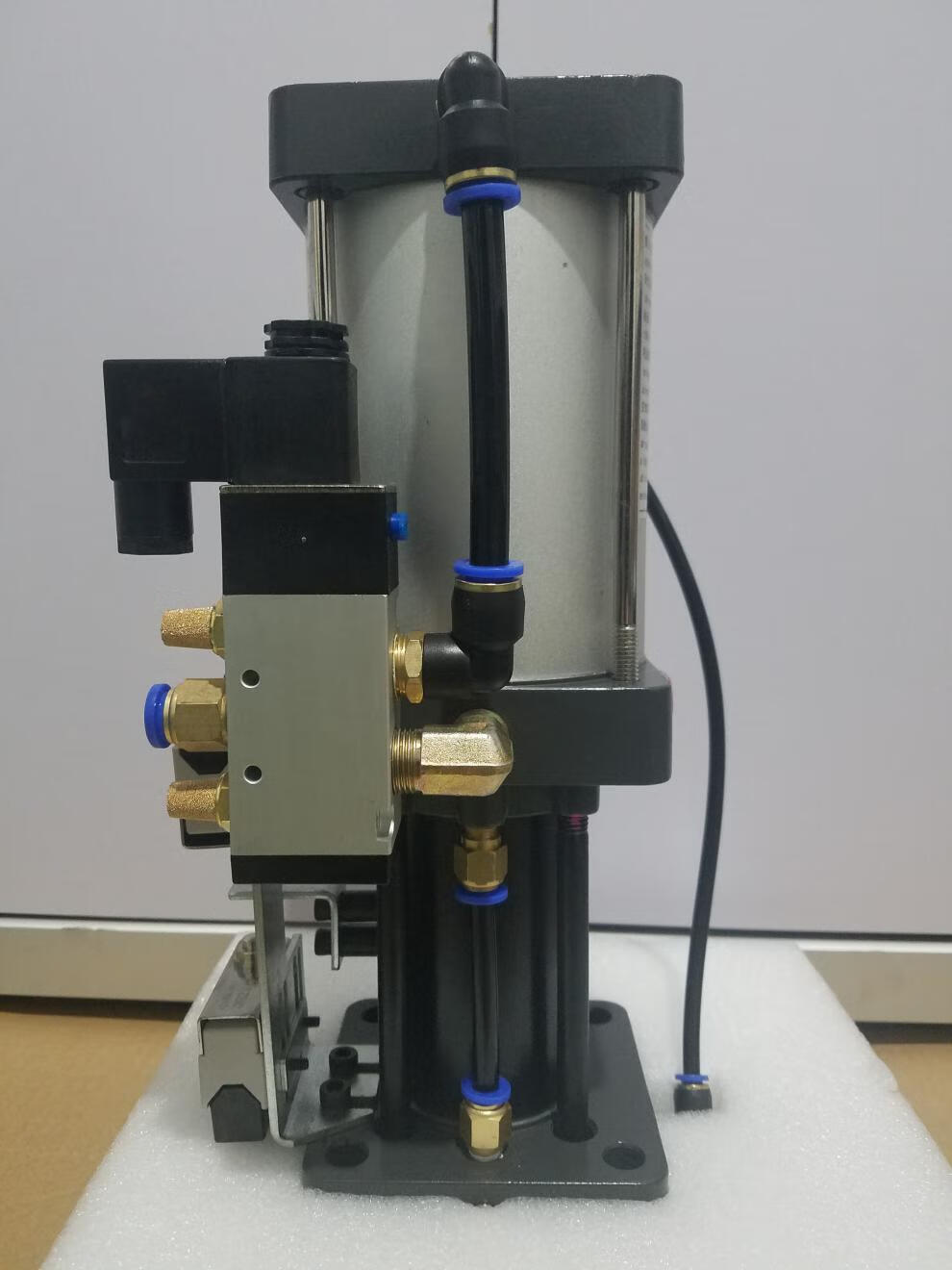 现货豪澄尚品协品打刀缸加工中心气缸增压缸3.5t4.