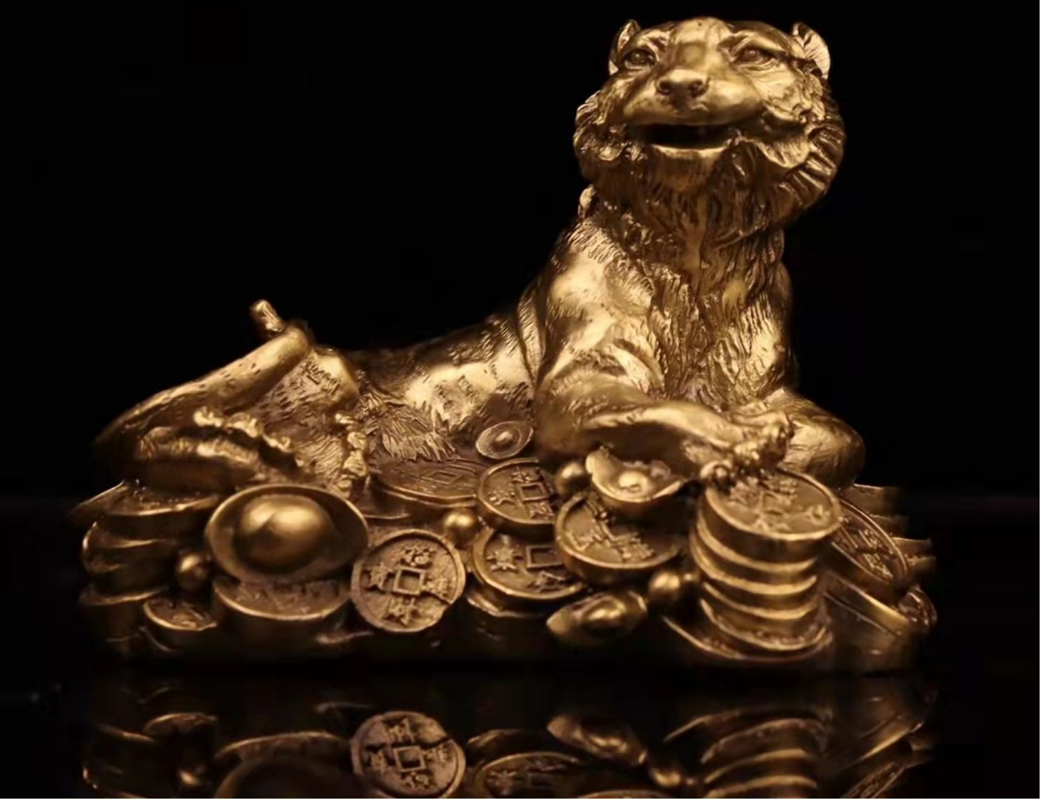 纯铜老虎摆件生肖金钱虎上山虎客厅家居装饰车载金钱虎五帝钱471429