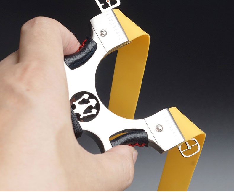 弹弓高精准不锈钢成人弹弓抢红外瞄准器大力扁皮筋免邦快压专业竞技