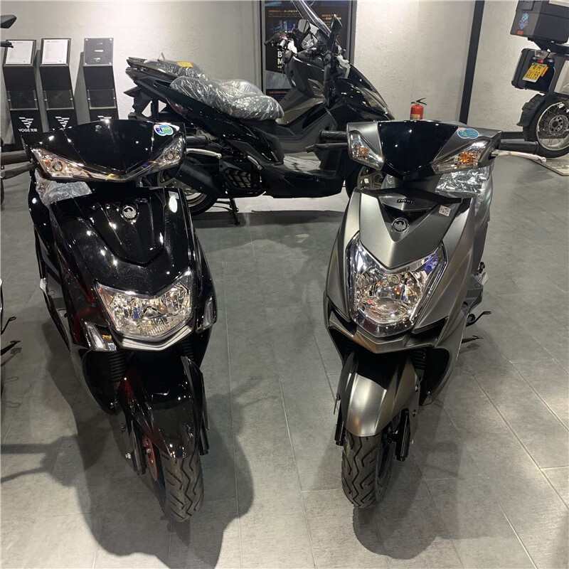 飞鹰摩托车小劲战5代目福臻110新款国4电喷发动机踏板车 fy-ymt劲战