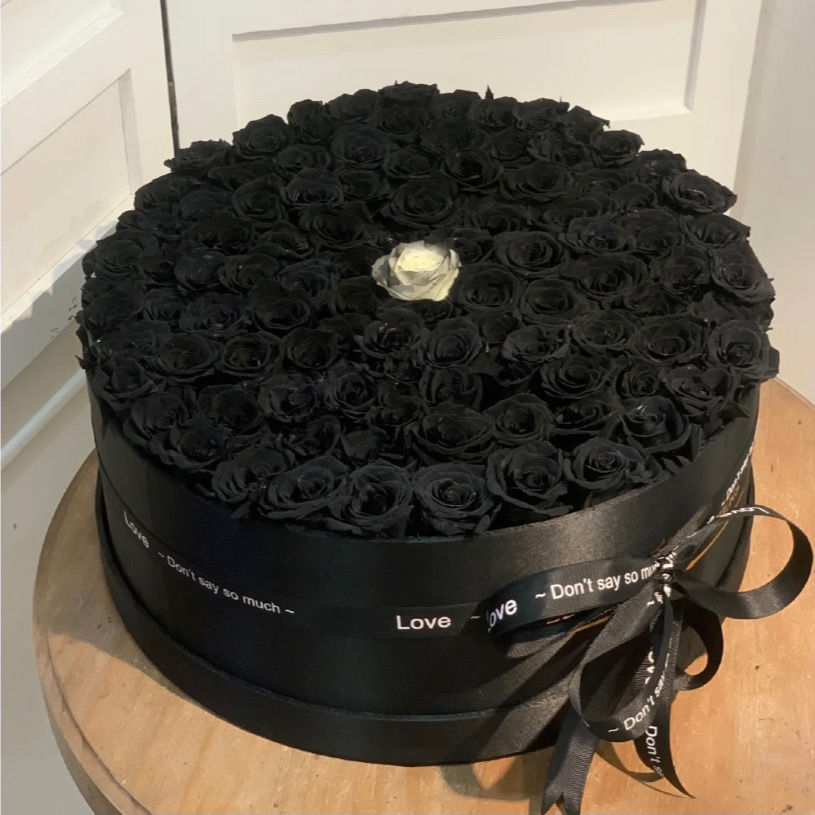 利拓99朵个性黑色系黑玫瑰永生香皂花成品花束情人节礼物加女友男朋友