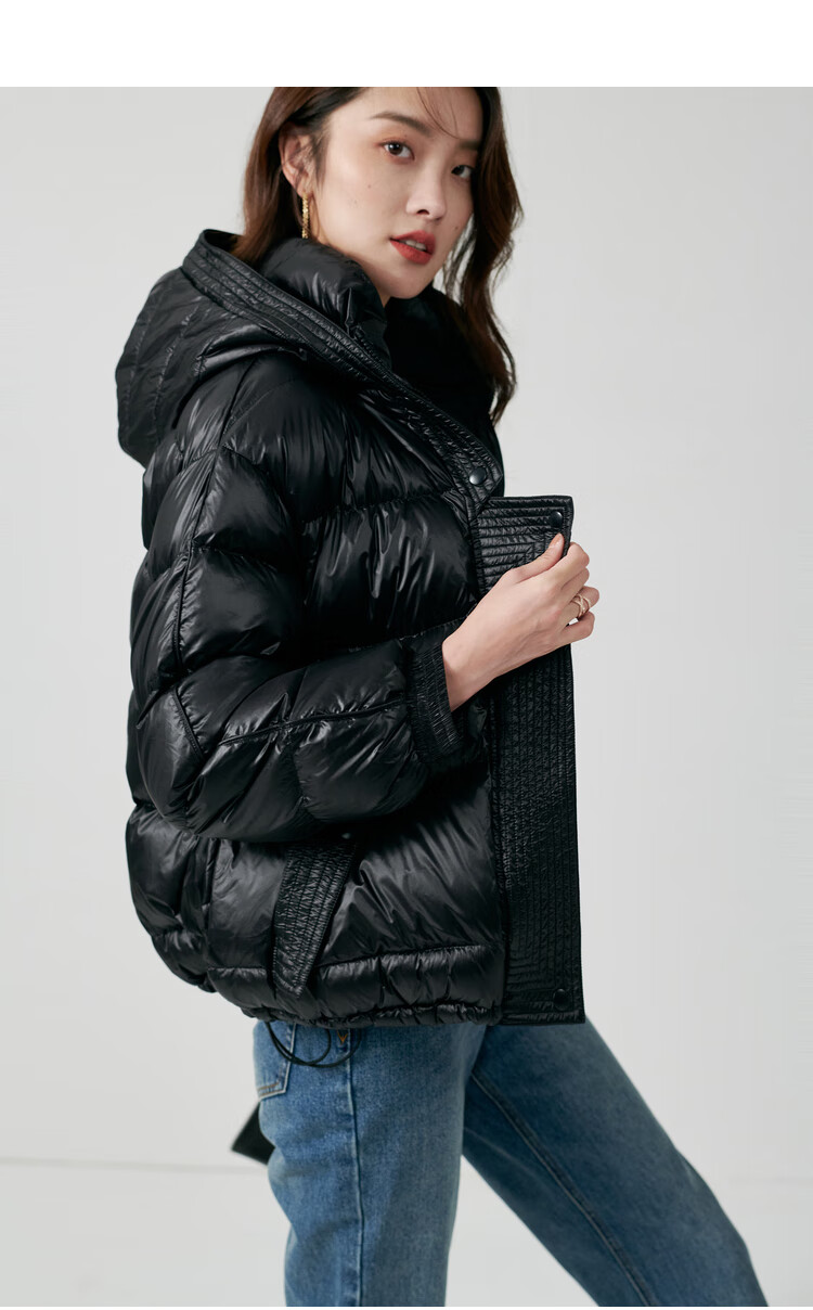 初棉黑色亮面羽绒服女 连帽短款时尚保暖鹅绒服外套 奶茶色 s