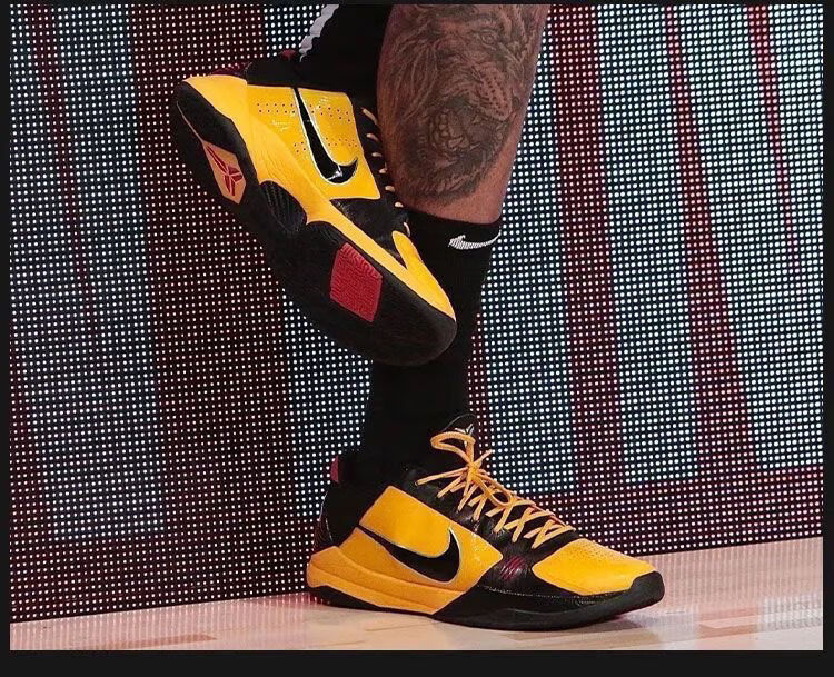 耐尅联名5代纯原真碳板zk5篮球鞋白黑李小龙双气垫实战耐磨防滑球鞋