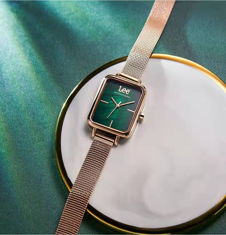 lee手表女士时尚防水石英方形手表细带小表盘简约潮流ins风小绿表职场