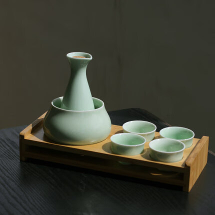 家用清酒杯烫酒壶小酒盅煮酒器温酒壶热酒器温酒壶黑陶配6高脚杯3两装