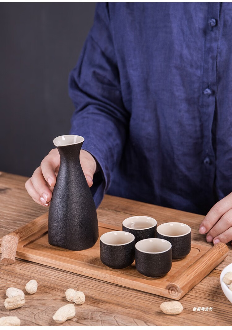 陶酒杯图片