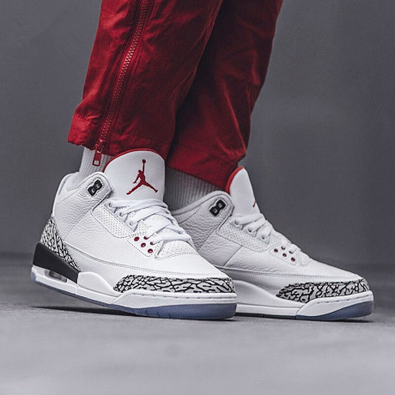 nike耐克男鞋airjordan3aj3休闲运动舒适男鞋减震篮球鞋av6683200卡其