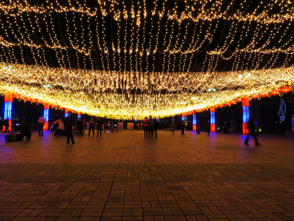 led小彩灯闪灯串灯满天星七彩变色网红灯房间布置装饰