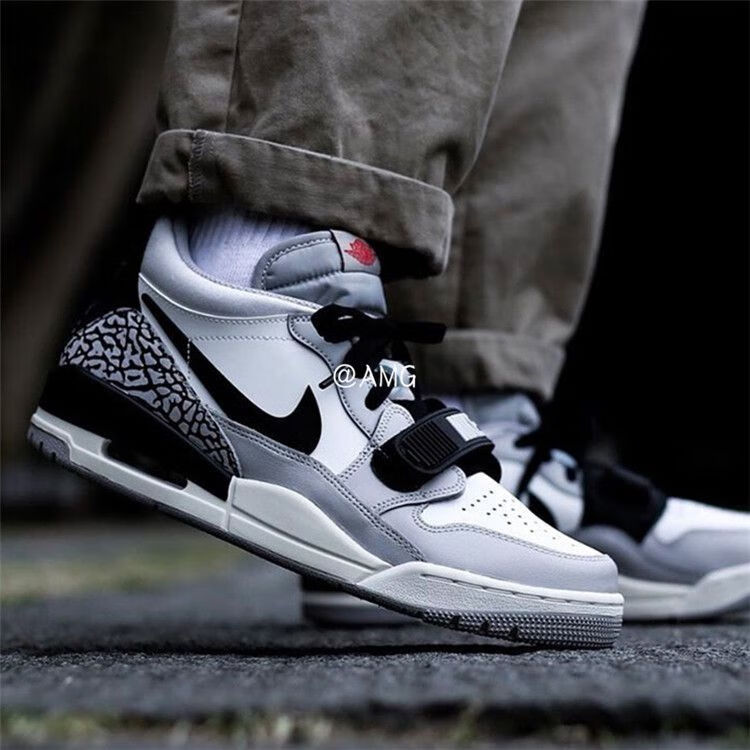 乔312 aj312 三合一杂交低帮黑白爆裂黄北卡蓝湖人男女运动篮球鞋 白