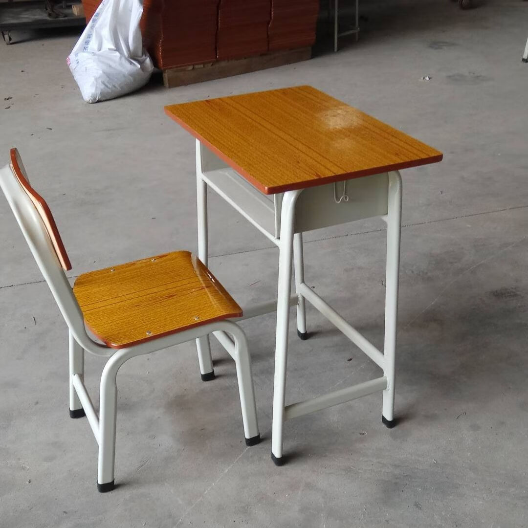 信凯威 课桌椅中小学生书桌学校补习兴趣托管辅导培训班桌椅子厂家