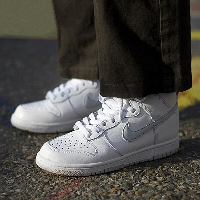 耐克nike sb dunk high高帮遛狗巴洛克哆啦a梦鲨鱼密歇根黑粉绿拳击