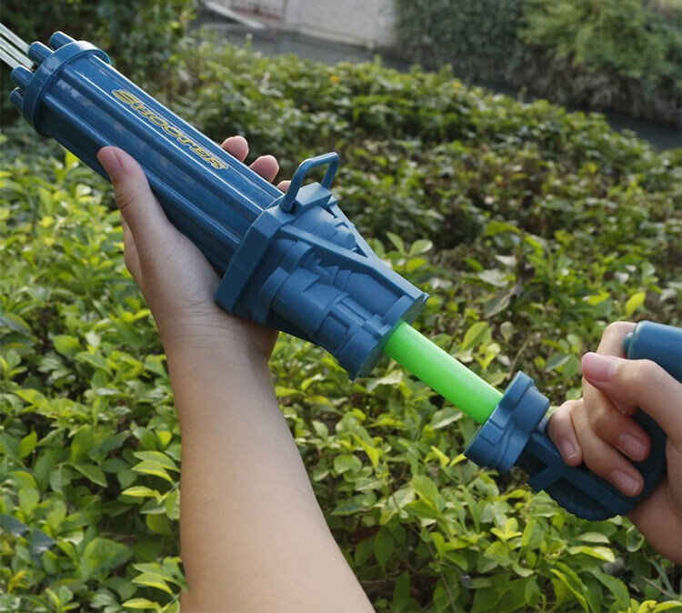 水枪加特林玩具3-12岁玩水多孔漂流抽拉式呲水男孩幼儿园活动批发 宝
