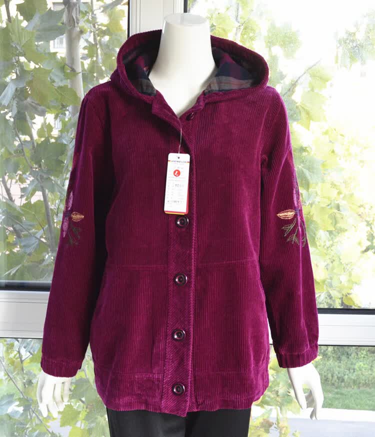 中老年人春秋纯棉条绒外套妈妈装中款灯芯绒外套系扣子女带帽上衣