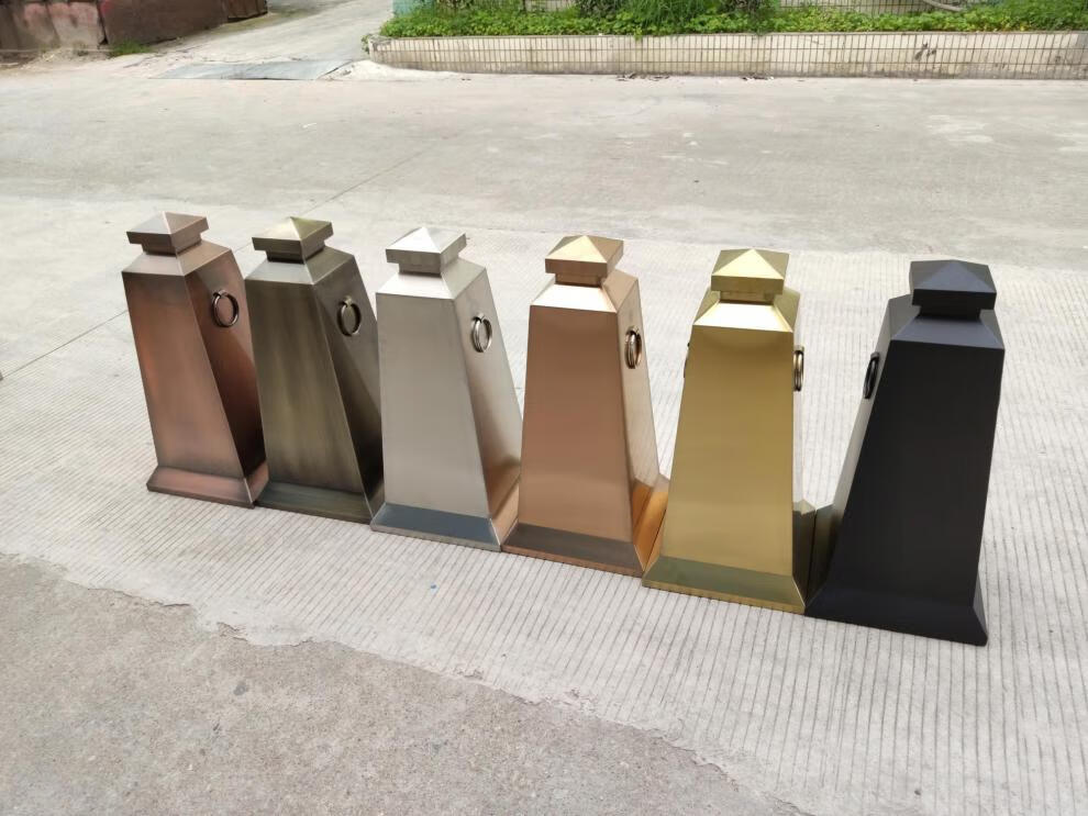 不锈钢路锥墩路障警示柱方锥车位路堆雪糕筒金属桩禁止停车可定制