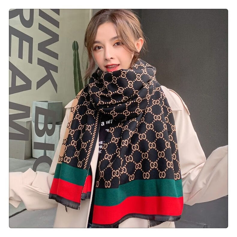 冬季cc字母仿羊绒围巾女欧美新款秋冬季加厚保暖双面披肩百搭 黑色