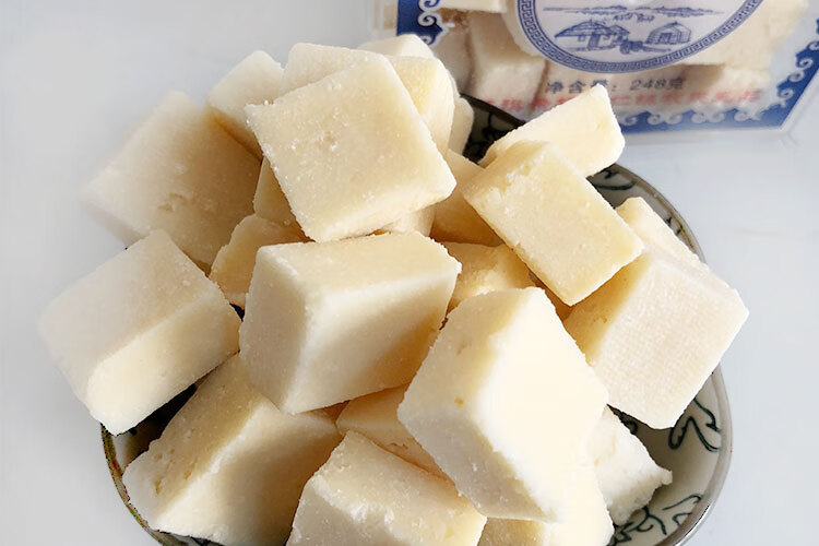休闲零食批发市场的动态观察与思考