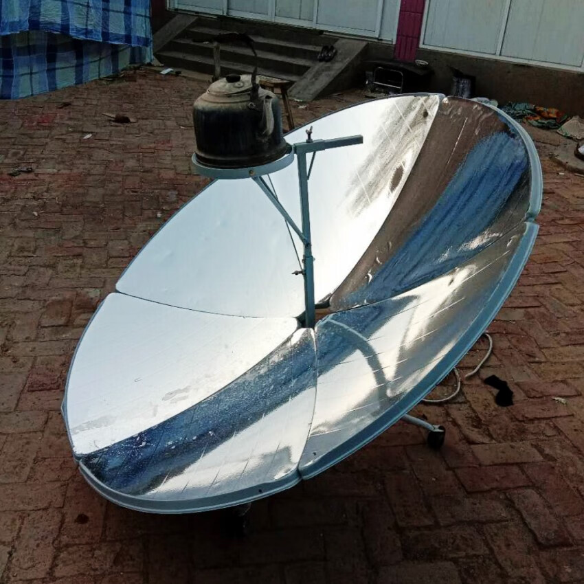 太阳能灶家用太阳灶户外新款带轮太阳灶碳钢板便携烧水煮饭节能灶