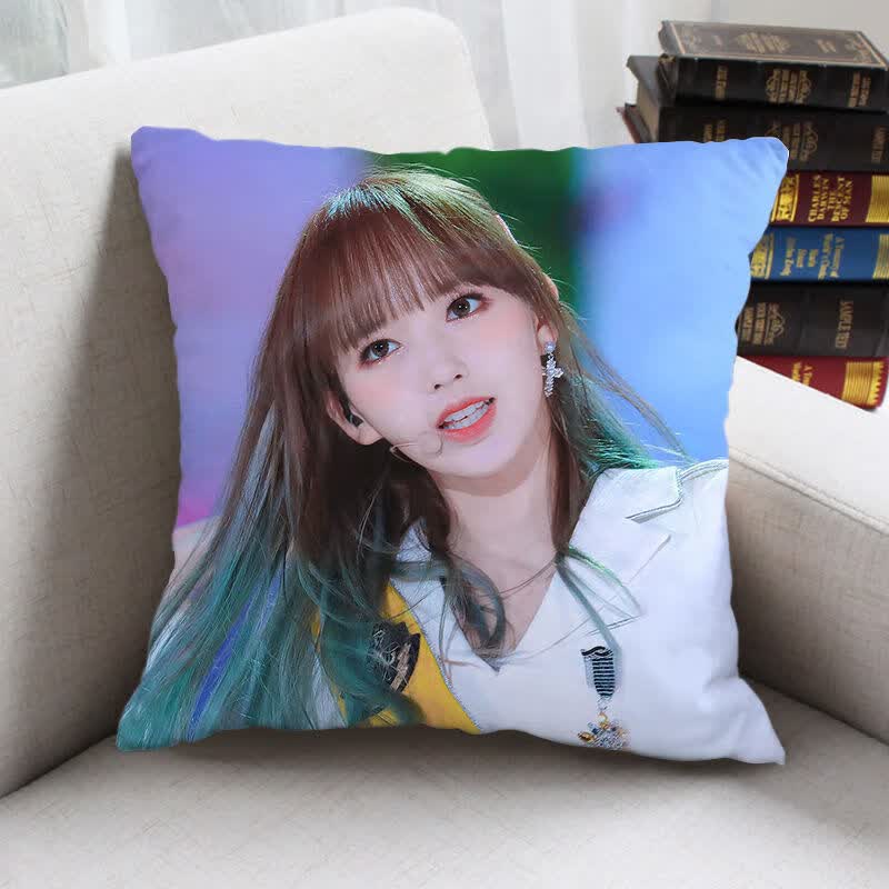 木珠缘宇宙少女程潇抱枕明星同款周边海报写真签名照片定制汽车靠垫床