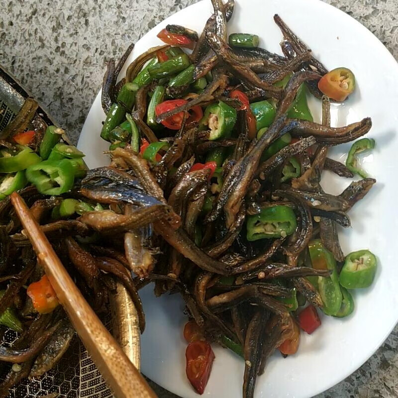 小泥鰍魚乾泥鰍臘泥秋湖南農家花泥鰍乾貨煙燻非即食野生淡水魚乾小花