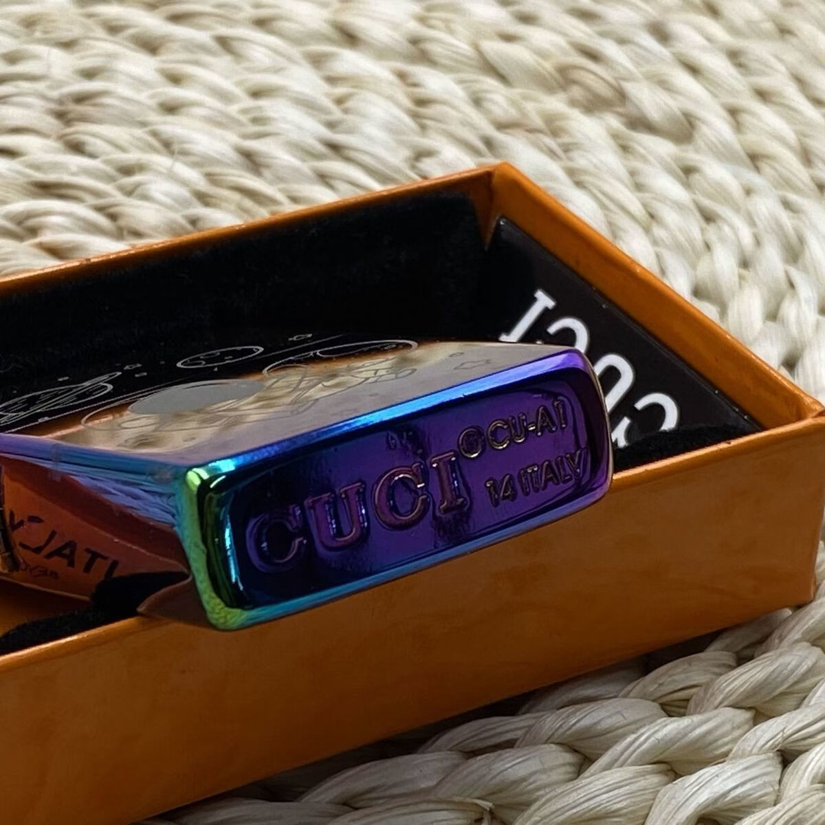 承格巨国产酷奇冰面镭射个性煤油打火机ls黑冰狮王