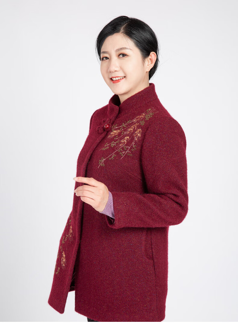 老美华2020秋冬新款中老年女外套长袖中长款女装 酒红 xl
