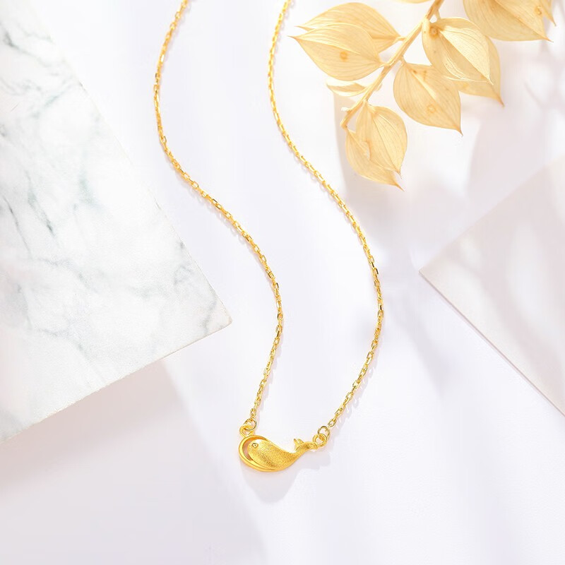 潮宏基 鲸鱼之恋 黄金项链女士足金项链吊坠金链子锁骨链套链金饰礼物