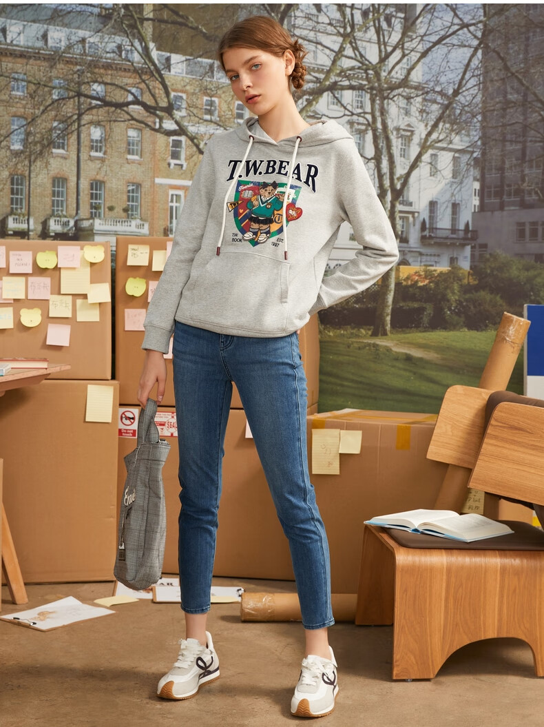 teenieweenie小熊卡通牛仔裤长裤魔塑弹黑科技修身铅笔裤紧身裤女tttj