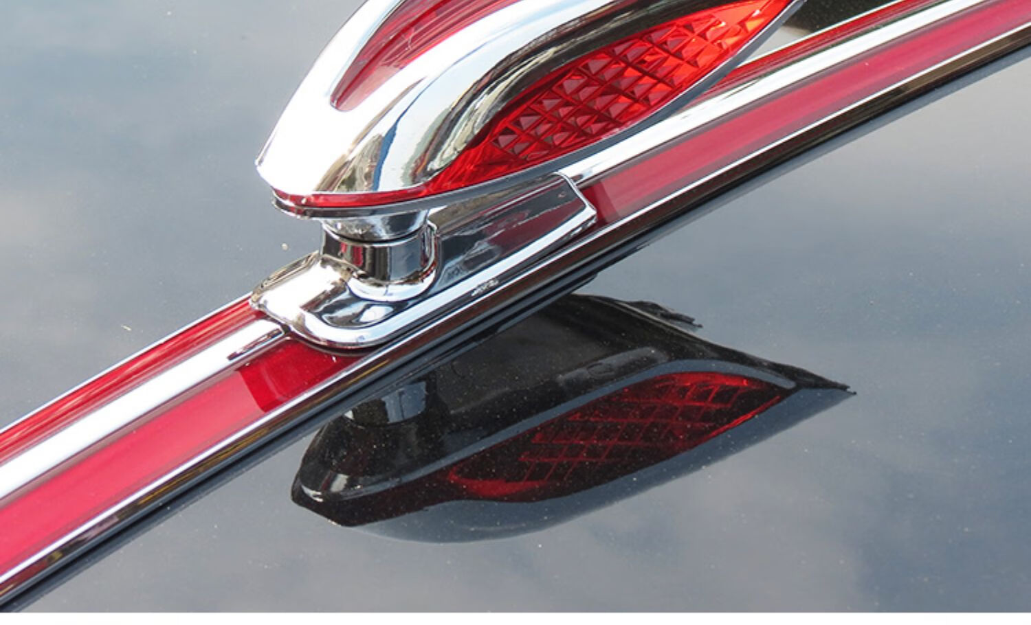 红旗hs5车头立标适用机盖标车标l h5立体车标贴hs5hs7h9机盖改装 红旗