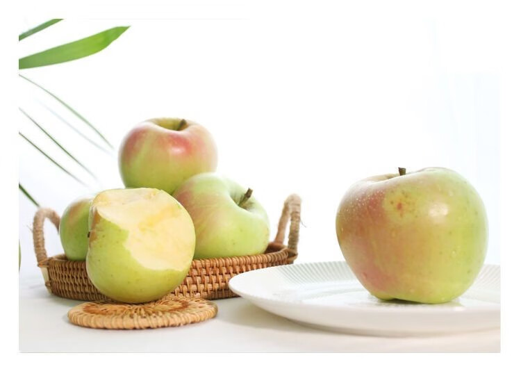 媚调【纯甜】正宗青森明月苹果青岛水蜜桃苹果新鲜水果当季孕妇脆甜