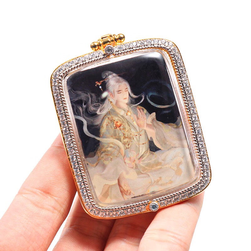 御大师15年老店泰国佛牌阿赞莫镀金带钻壳项链吊坠款式2