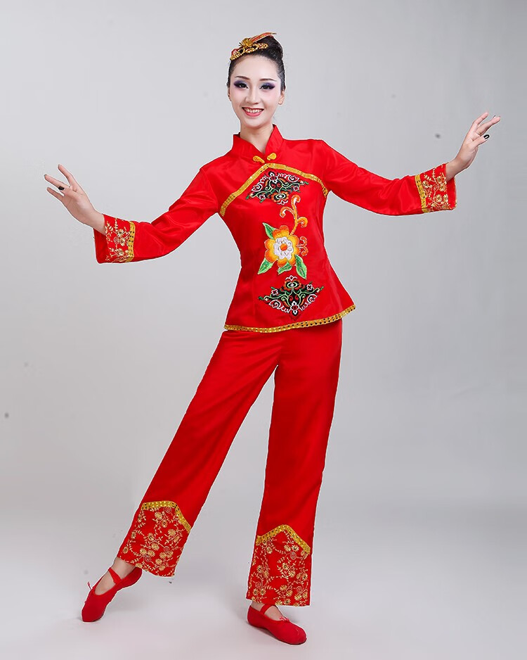 东北大秧歌服饰秋冬加肥加大女中老年扇子舞演出服2022新款秧歌服腰鼓