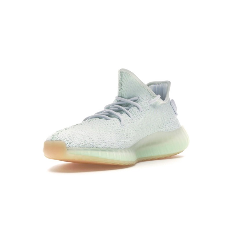 Vind yeezy trueform op