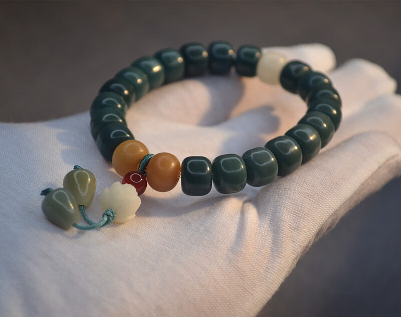 欧凯伦阴皮菩提根手串男女情侣手持佛珠单圈金刚手链配饰星月白玉菩提