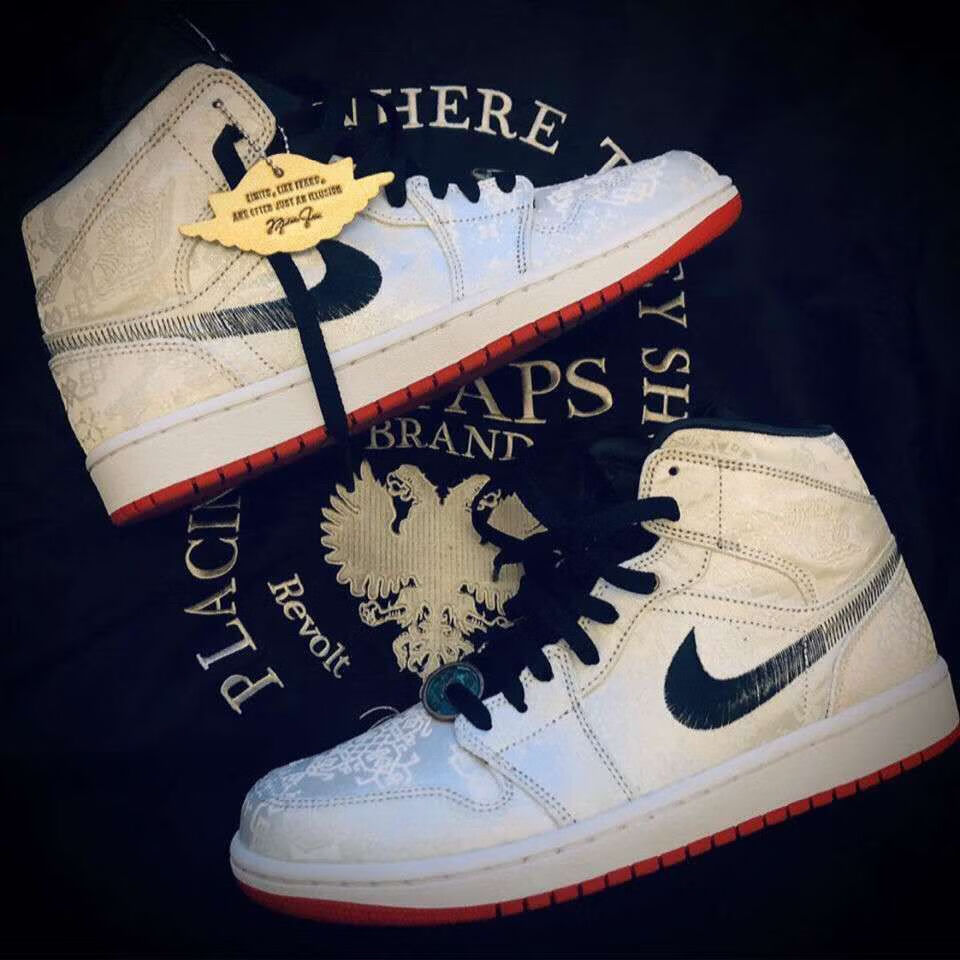 【官方旗舰】aj1乔1白丝绸aj1陈冠希联名款铜钱篮球鞋高帮休闲男女