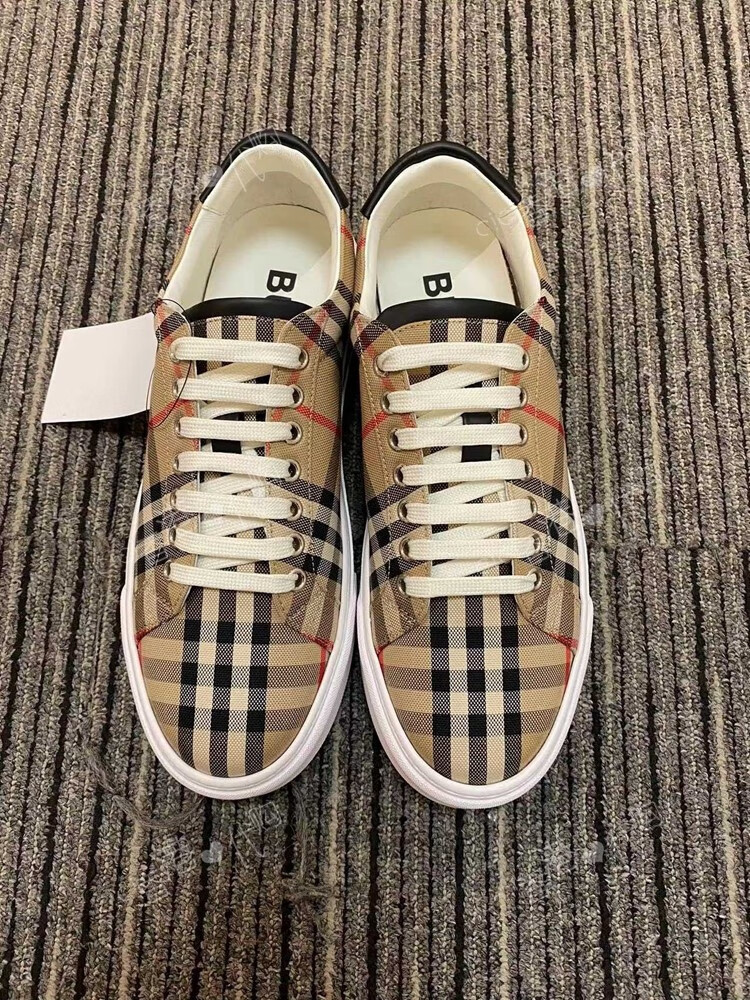 burberry/巴宝莉 春秋男款经典格子系带舒适平底帆布鞋香港直邮 格子