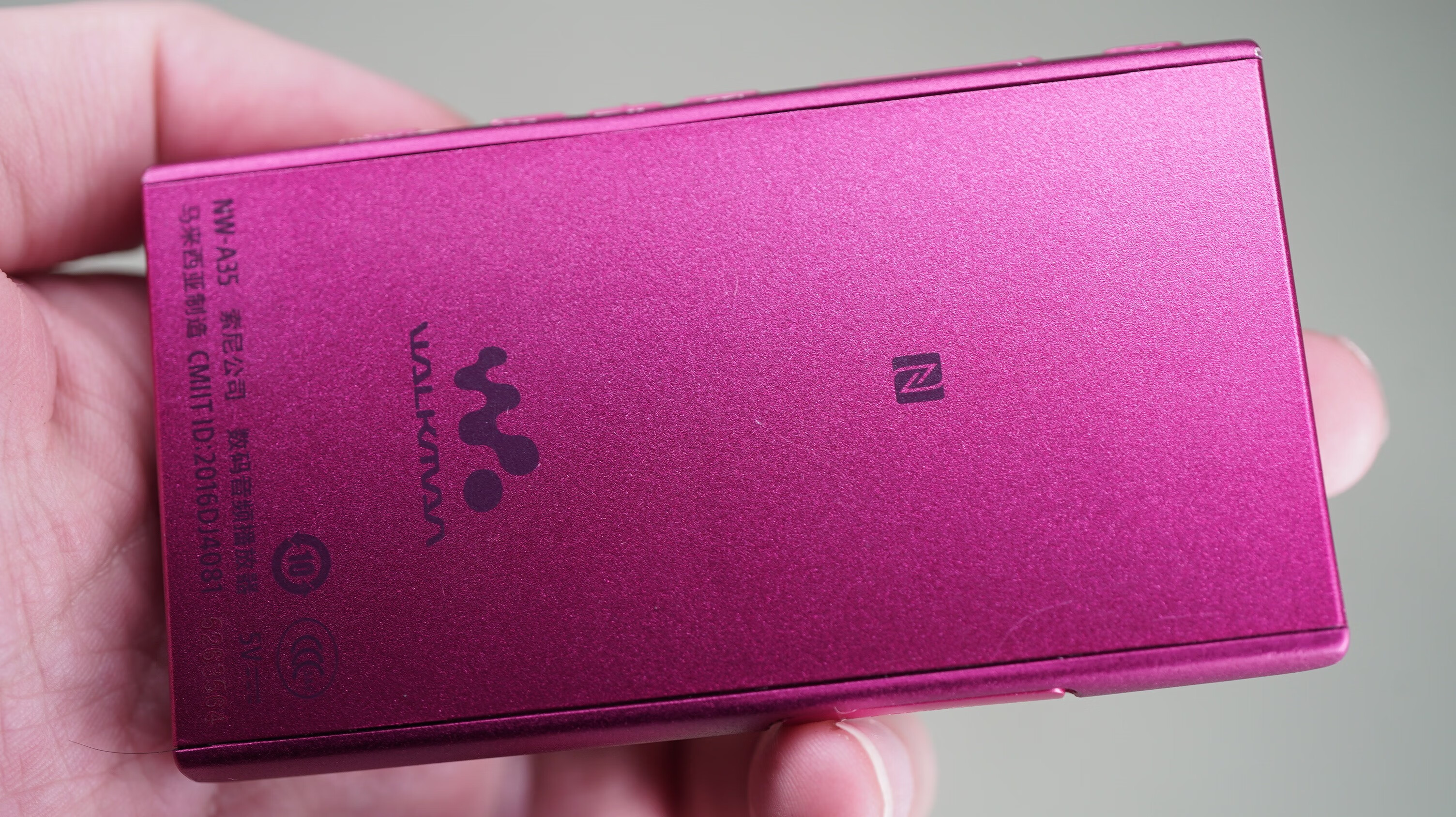 sony/索尼nwz-a15 a45hn a25 a27hn a35便携mp3蓝牙 239号a25波尔多红