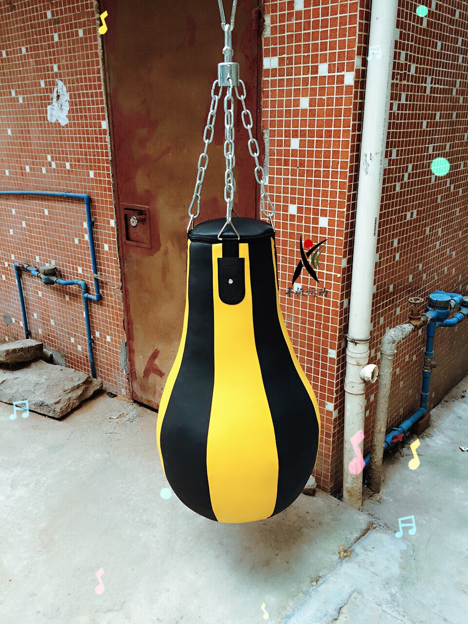 泰国泰国专业拳击沙袋沙包散打吊式实心跆拳道拳击袋沙袋包全牛皮