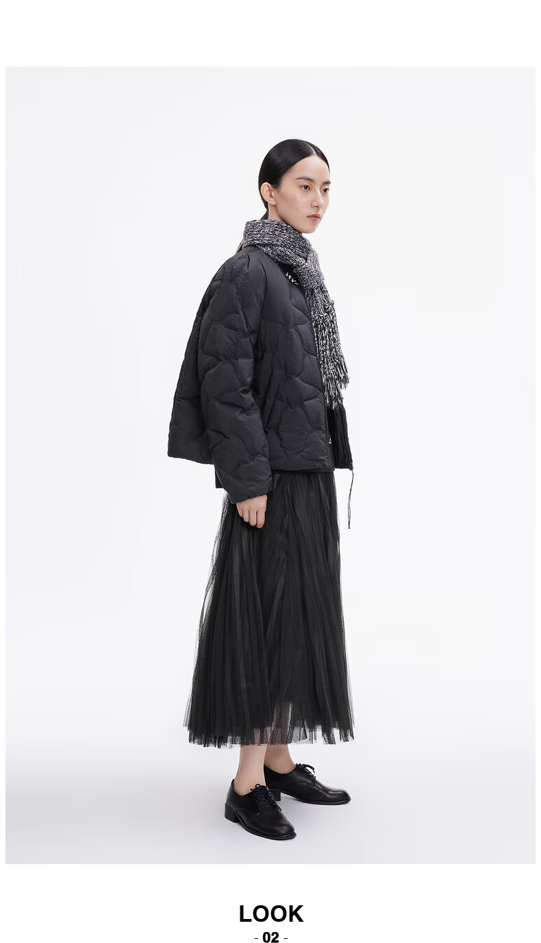 甜酷简约气质宽松高级休闲百搭短款圆领羽绒服女ddp4rd4950 w40月珀色