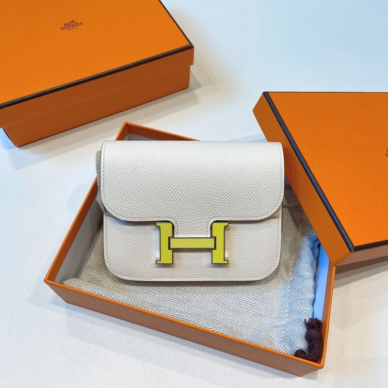 【二手99新】未使用 爱马仕(hermes)constance康康slim钱包 薄荷绿金