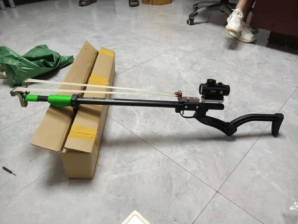 古仕龙 全新款 猫头鹰弹弓新款高精度弹工扁皮弓弹弹弓猫头鹰新款弹弓