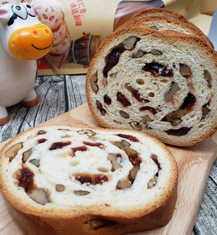 新疆麦尔斯大列巴俄罗斯大列巴黑麦青稞面包俄式早餐面包 黑麦枸杞750