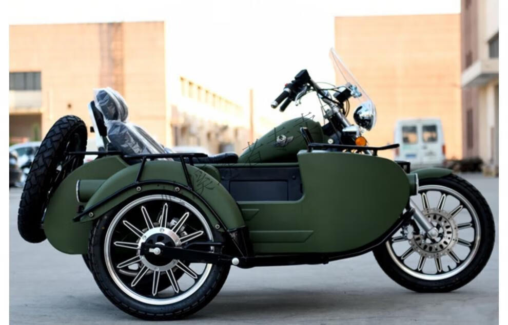 边三轮摩托车大地鹰王偏三轮偏斗双缸水冷复古机车侉子整车可上牌