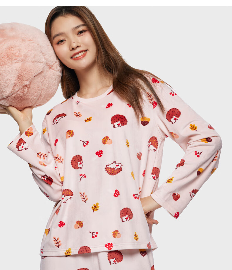 6ixty8ight 68冬新品舒适珊瑚绒套装卡通印花圆领睡衣套装hw08918 8s2