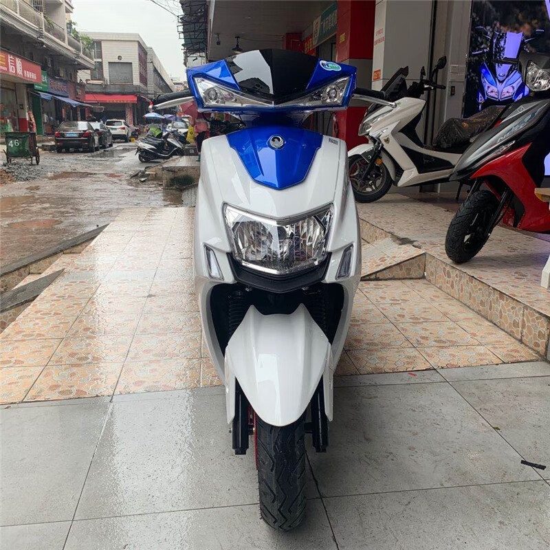 飞鹰摩托车小劲战5代目福臻110新款国4电喷发动机踏板车 fy-ymt劲战